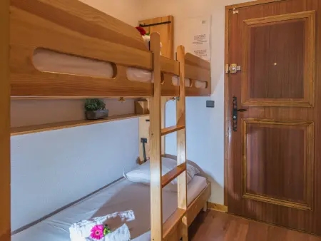 Studio 24m² balcon Sud-Ouest, vue Brévent à Chamonix : photo 9