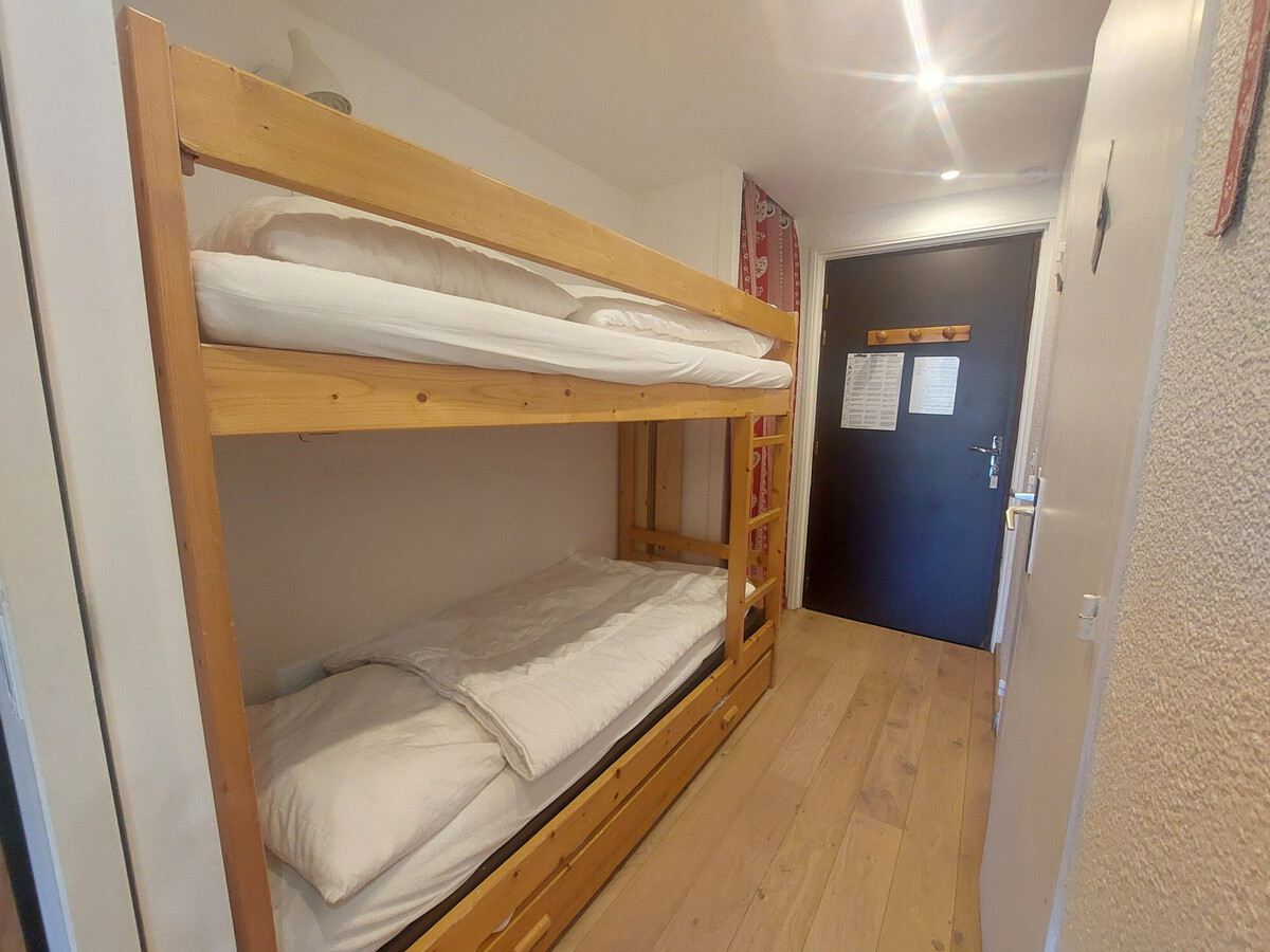 Studio 22m² rénové aux Deux Alpes, balcon vallée - Photo 3