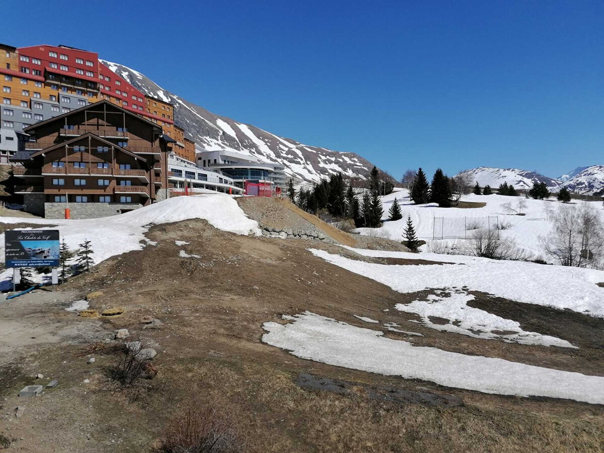 Appartement 2P à L'Alpe d'Huez, 100 m des pistes - Photo 2