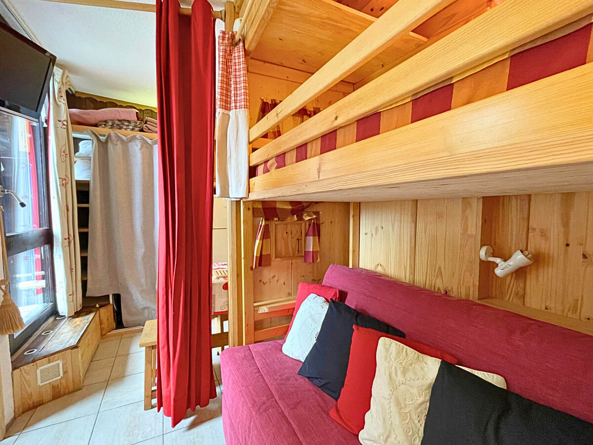 Studio 17m² aux Menuires, skis aux pieds, vue montagne - Photo 2