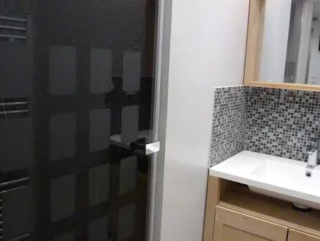 Appartement rénové 4 pièces pour 8 au coeur d'Arc 1800, animaux admis - Photo 9