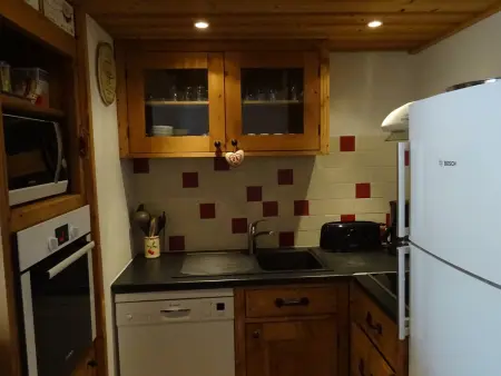 Appart 3 pièces rénové, terrasse 25m² Sud Ouest à Bourg-Saint-Maurice : photo 6