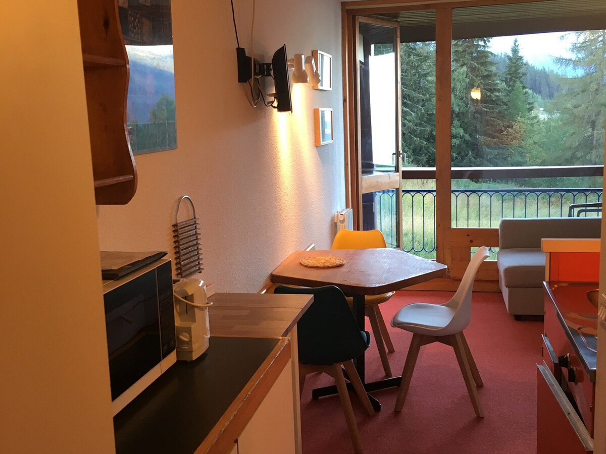 Studio 4 pers Arc 1800, balcon Sud-Ouest, animaux OK - Photo 4