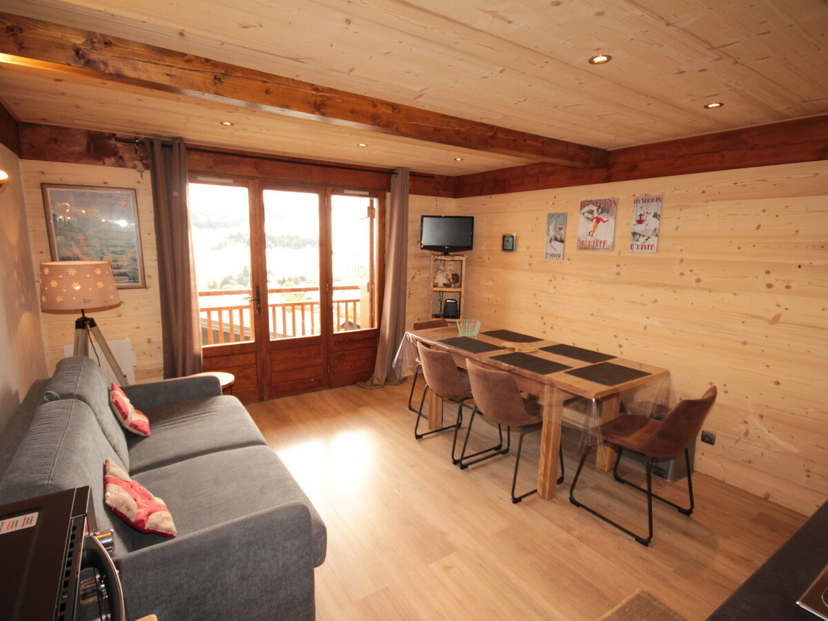 Appartement rénové 2 pièces aux Saisies, vue pistes - Photo 8