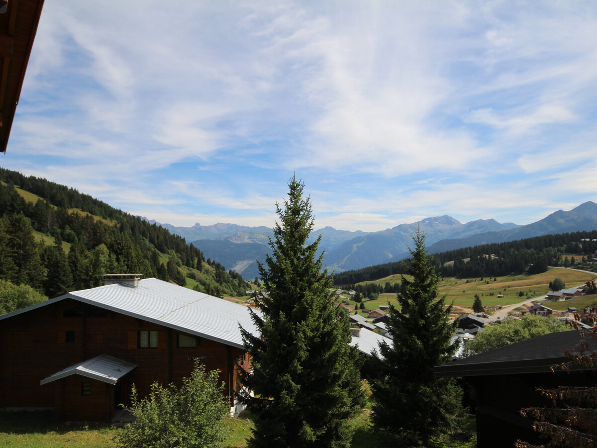 Appartement rénové 2 pièces aux Saisies, vue pistes - Photo 9