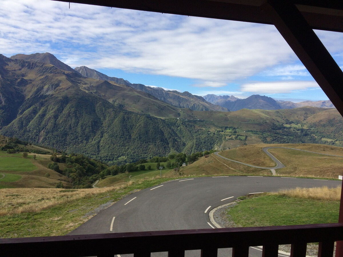 T2 balcon avec accès Spassio, garage et navette pistes - Photo 10