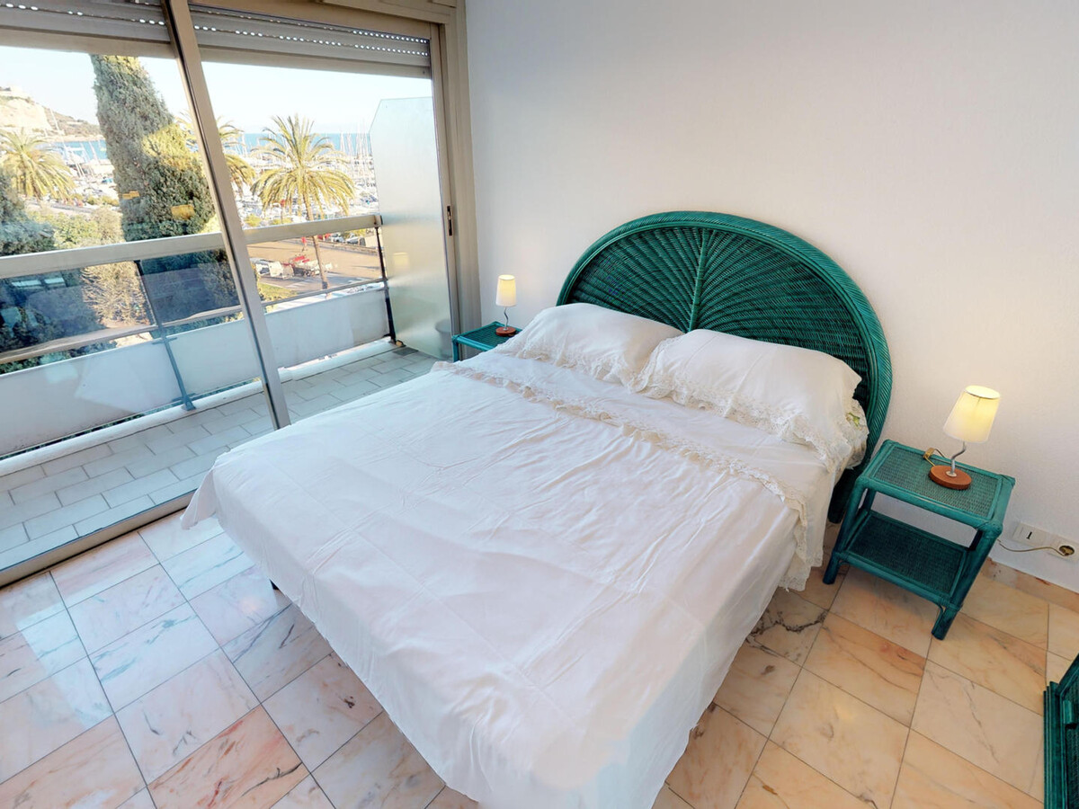 2P avec terrasse vue mer et garage à Menton - Photo 5