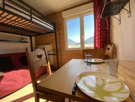 Studio rénové avec mezzanine, pied de pistes au Dévoluy : photo 4