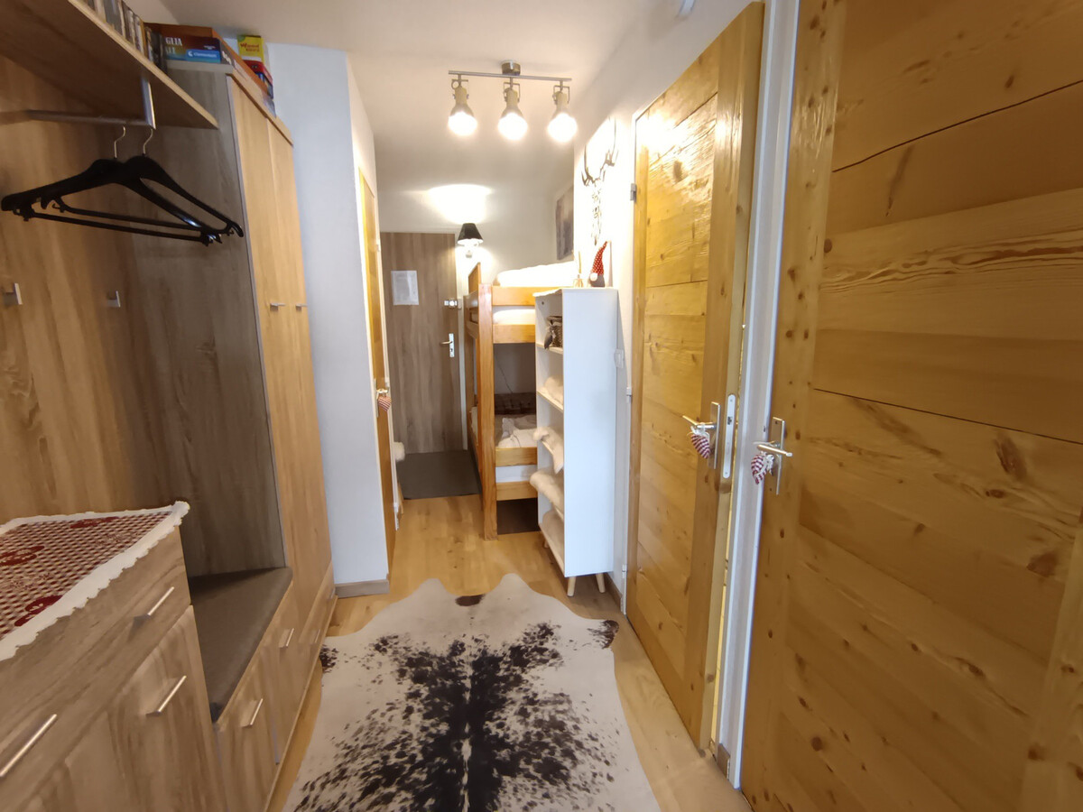 Studio rénové 4 personnes, skis aux pieds à Montgenèvre - Photo 5