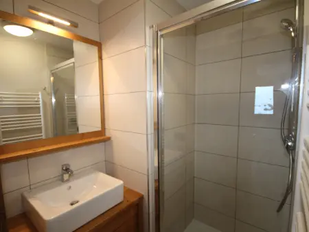 Appartement neuf 6 pers aux Saisies, parking couvert - Photo 10