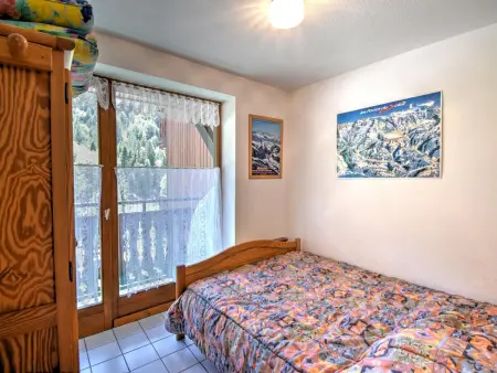Appartement 2 pièces pied du téléphérique, balcon 16m² : photo 3