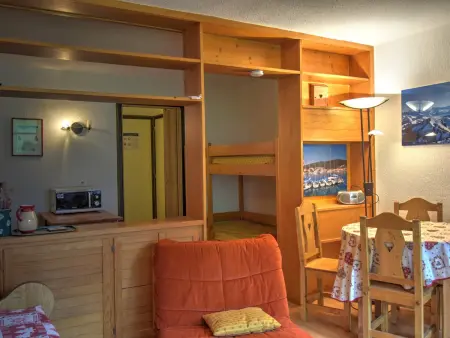Studio 31 m² avec balcon sud-ouest à Morzine, proche centre : photo 3