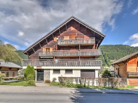 Studio rénové 19 m² pour 4, centre Morzine : photo 11