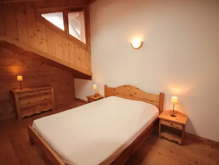Appartement 4 chambres avec parking et accès piscine : photo 2