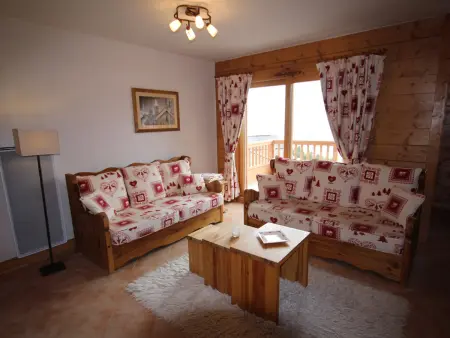 Appartement 4 chambres avec parking et accès piscine : photo 5