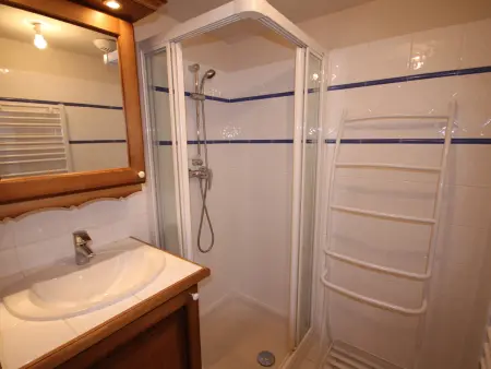 Appartement 4 chambres avec parking et accès piscine : photo 14