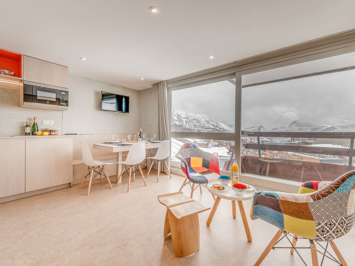 Palafour : Appartement 2 pièces rénové, balcon vue Sassière - Photo 2