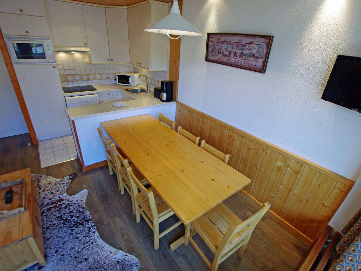 Appart 3 pièces 7 pers, balcon sud, vue lac Tignes - Photo 12
