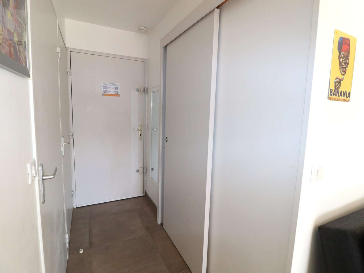 2 pièces cabine, terrasse 30m², piscine au Grau-du-Roi - Photo 8