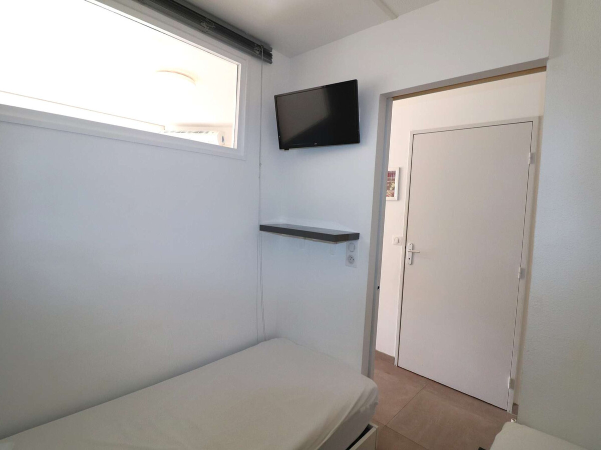 2 pièces cabine, terrasse 30m², piscine au Grau-du-Roi - Photo 10