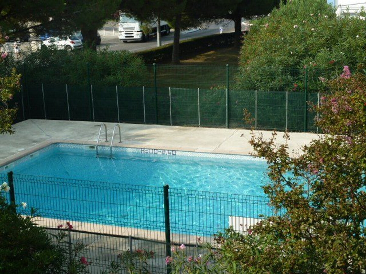 2 pièces cabine, terrasse 30m², piscine au Grau-du-Roi - Photo 15