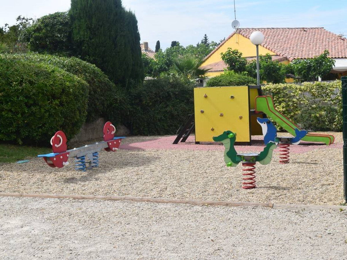 2 pièces cabine, terrasse 30m², piscine au Grau-du-Roi - Photo 17