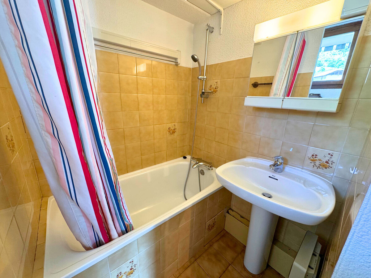 Studio 19 m² centre village, balcon Ouest, animaux OK - Photo 4