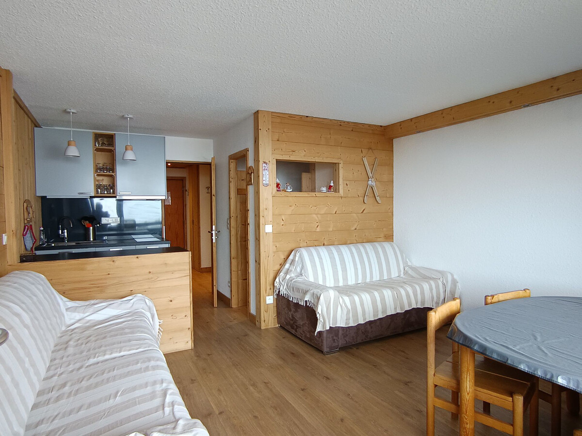 Appartement 40m² rénové, balcon sud vue pistes à Montgenèvre - Photo 1
