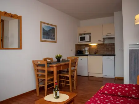 Appartement 2 pièces avec balcon vue montagne, Le Dévoluy : photo 3