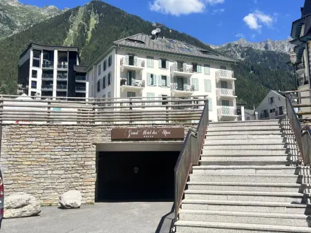 Appartement 40 m² centre Chamonix, parking garage : photo 19