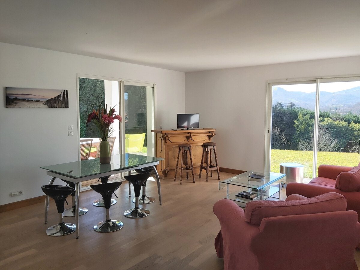 Appartement 3* avec jardin et vue montagne à Ascain - Photo 3