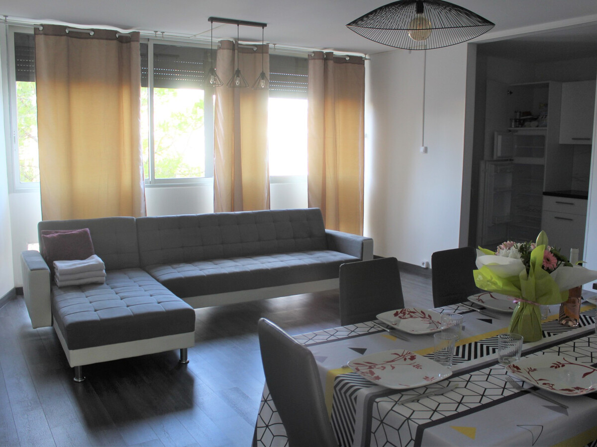 Appartement 80m² 2 chambres à 5 min des Thermes - Photo 1