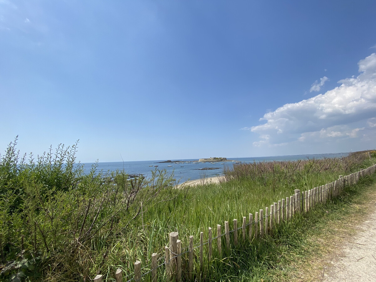 Studio rénové avec balcon vue mer, WIFI, proche plage et commerces - 2 pers - Photo 5