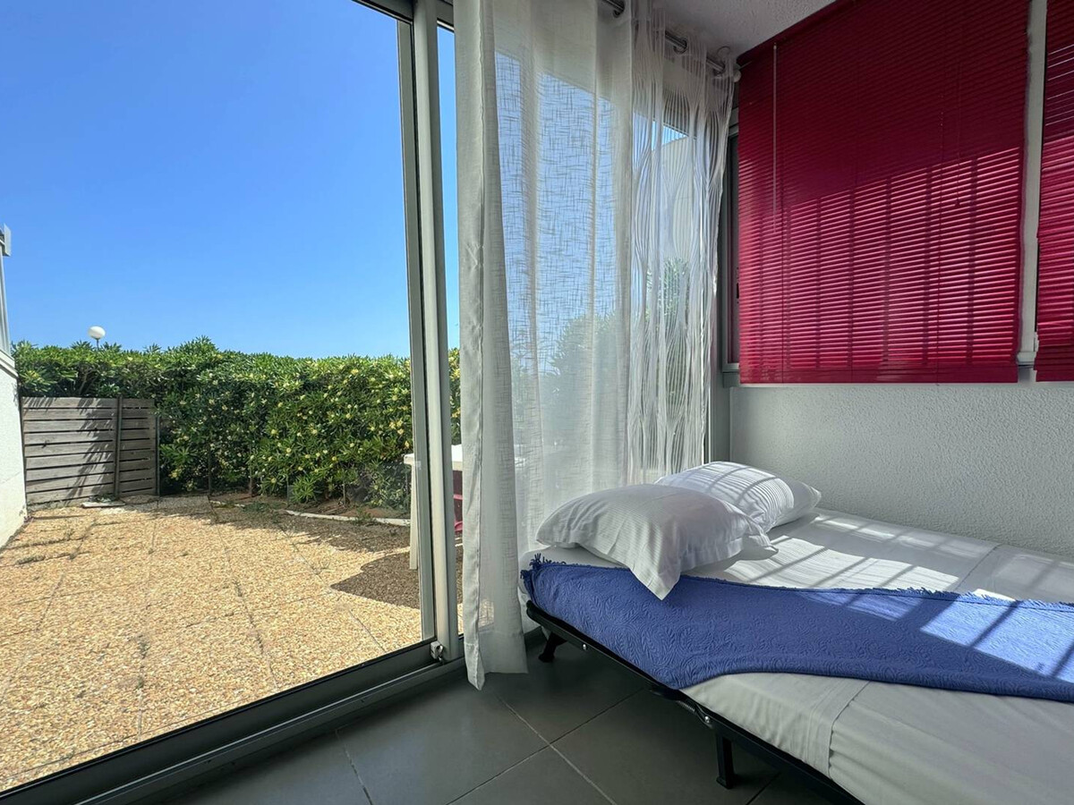 Studio climatisé en rez-de-chaussée, accès plage direct - Photo 3