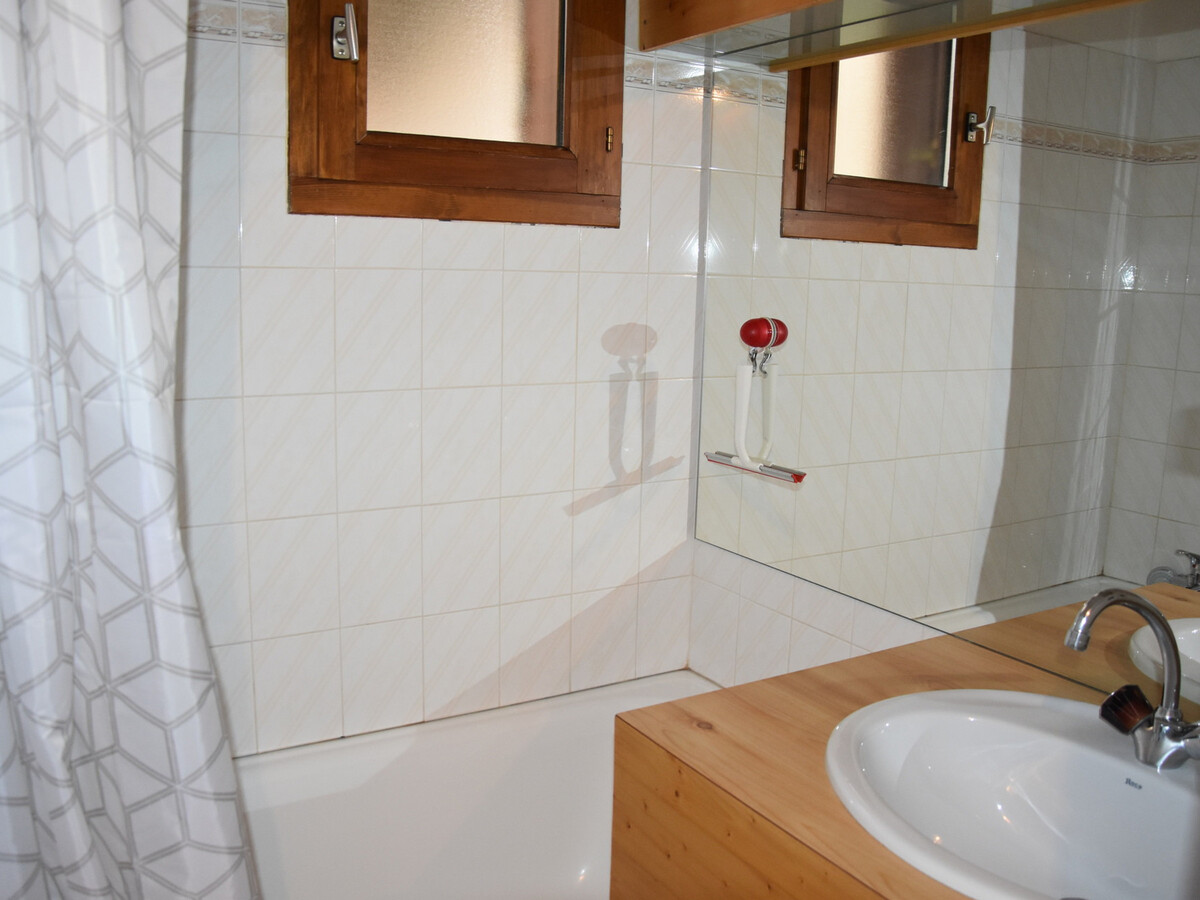 Appartement 2 pièces avec terrasse et piscine chauffée - Photo 9