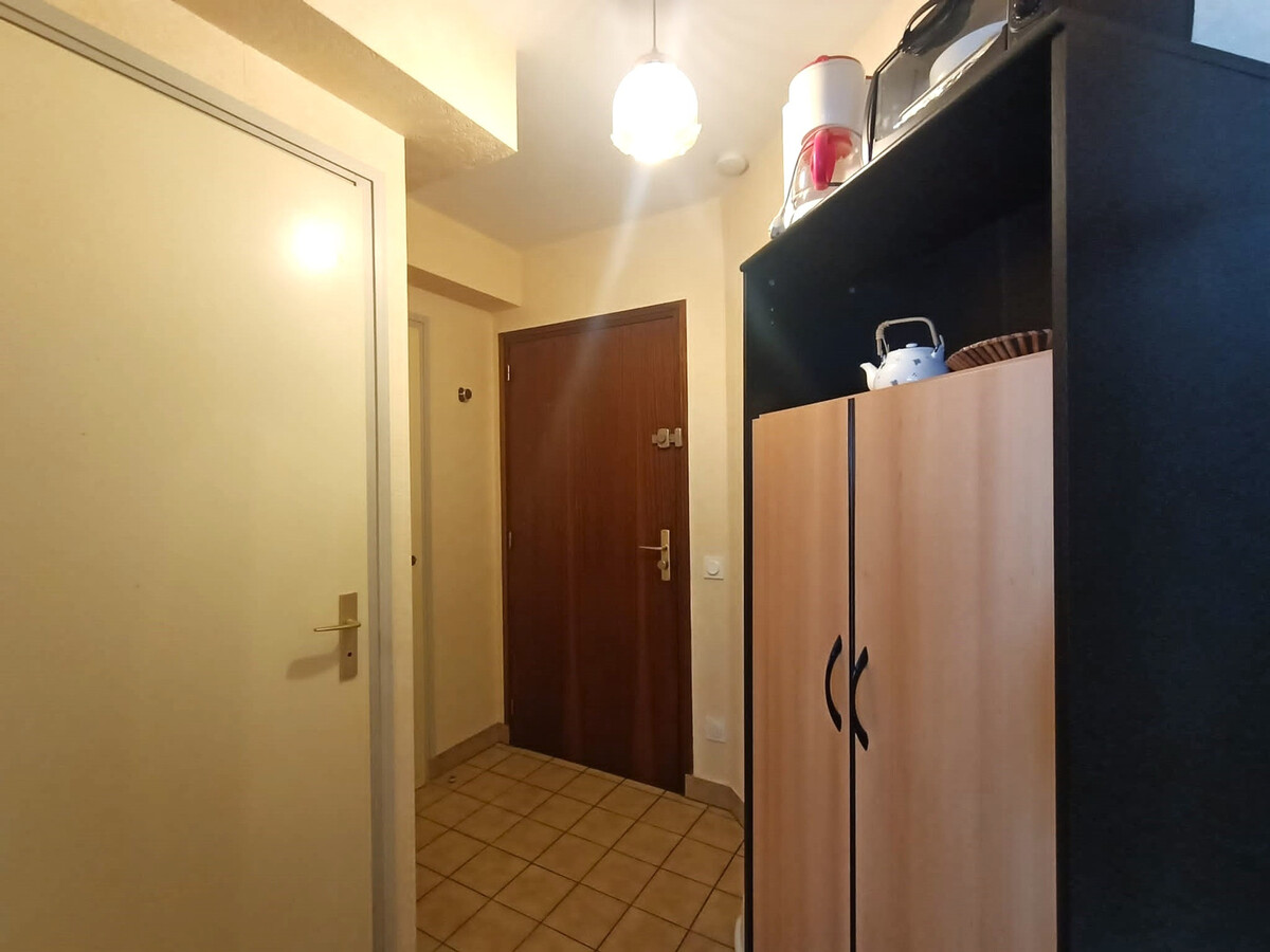 Studio hypercentre Aix-les-Bains avec parking privé - Photo 7