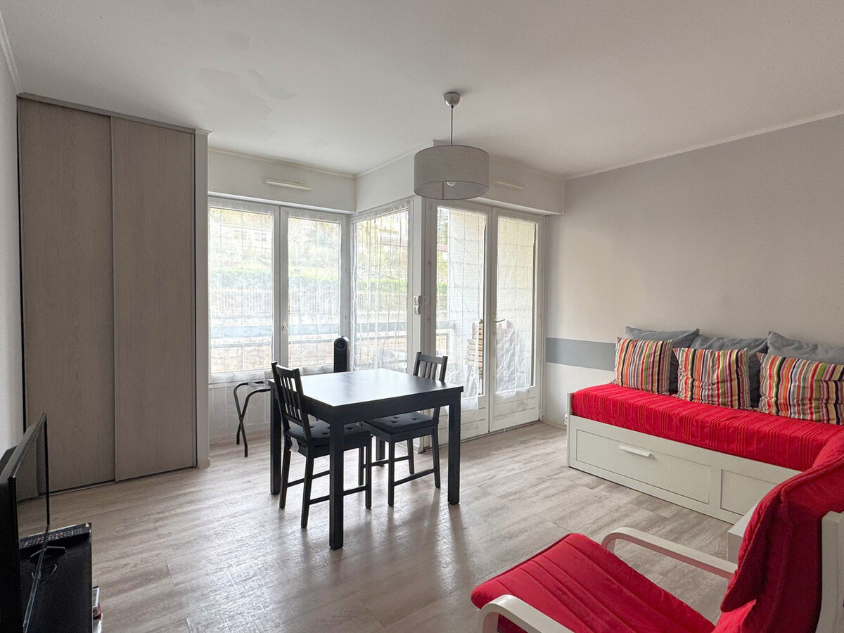Studio 23 m² avec balcon vue église, Aix-les-Bains - Photo 1