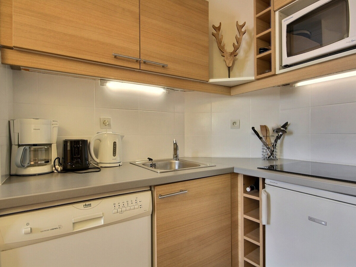 Studio cabine 4 pers, proche pistes avec balcon, Appartement 4 personnes à Belle Plagne - Photo 2
