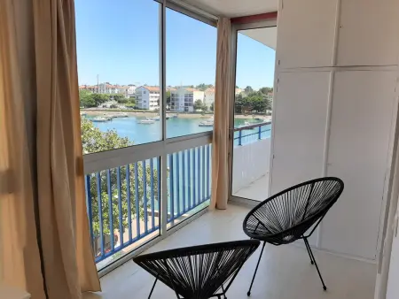 T4 Ciboure avec véranda, vue Nivelle et Saint-Jean-de-Luz : photo 8