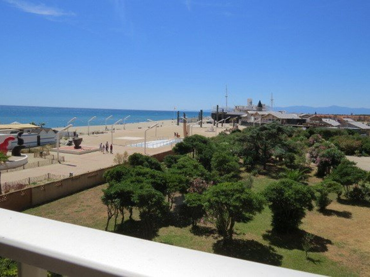 T3 duplex vue mer et accès plage direct au Barcarès - Photo 9