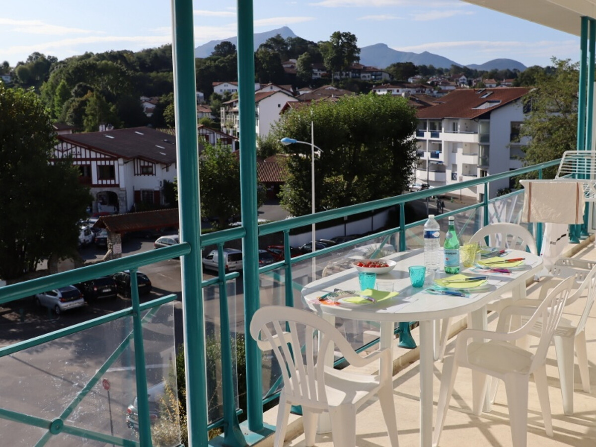Appartement Ciboure, piscine chauffée & proche golf - Photo 3