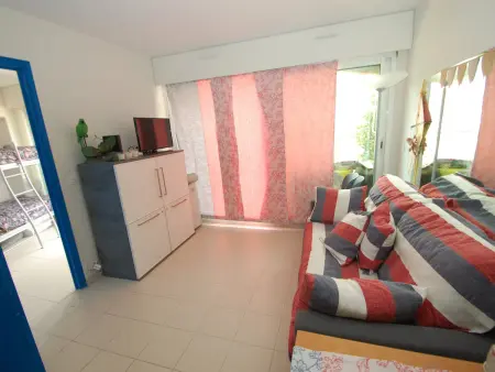 Appartement 2P centre-ville Menton, terrasse et parking : photo 4