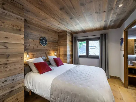 Duplex avec hammam et voiturette électrique à Méribel, 4 chambres : photo 7
