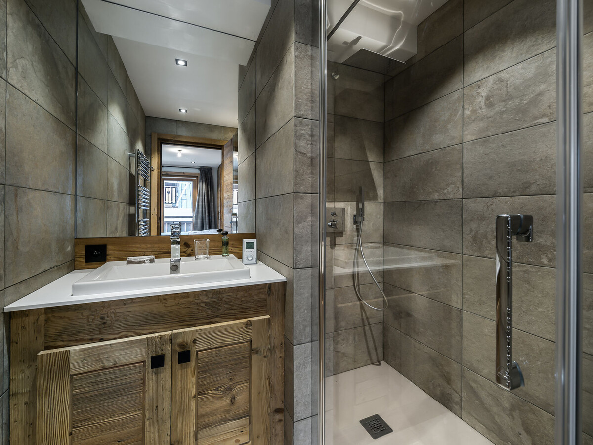 Duplex 222m² sauna, 5 chambres pour 10 à Méribel - Photo 5