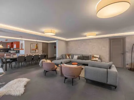 Abondance : Grand appartement raffiné à Courchevel avec parking et WIFI : photo 3