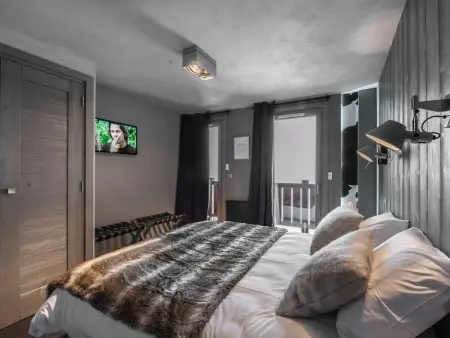 Abondance : Grand appartement raffiné à Courchevel avec parking et WIFI : photo 10