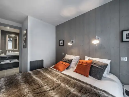 Abondance : Grand appartement raffiné à Courchevel avec parking et WIFI : photo 12