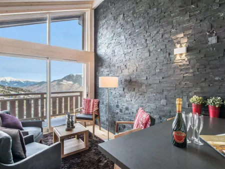 Superbe appartement T5 spacieux avec parking à Courchevel Moriond : photo 3