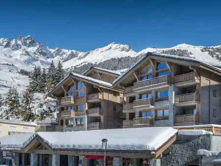Superbe appartement T5 spacieux avec parking à Courchevel Moriond : photo 12