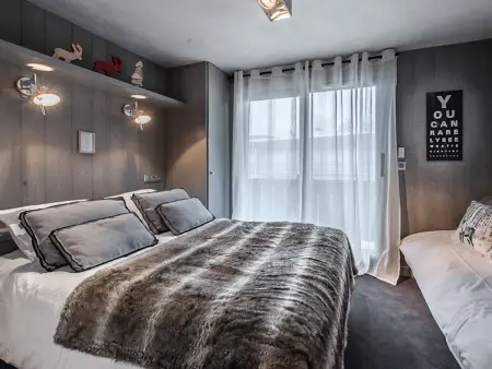 Appartement cosy à Courchevel avec chambre spacieuse et parking : photo 3